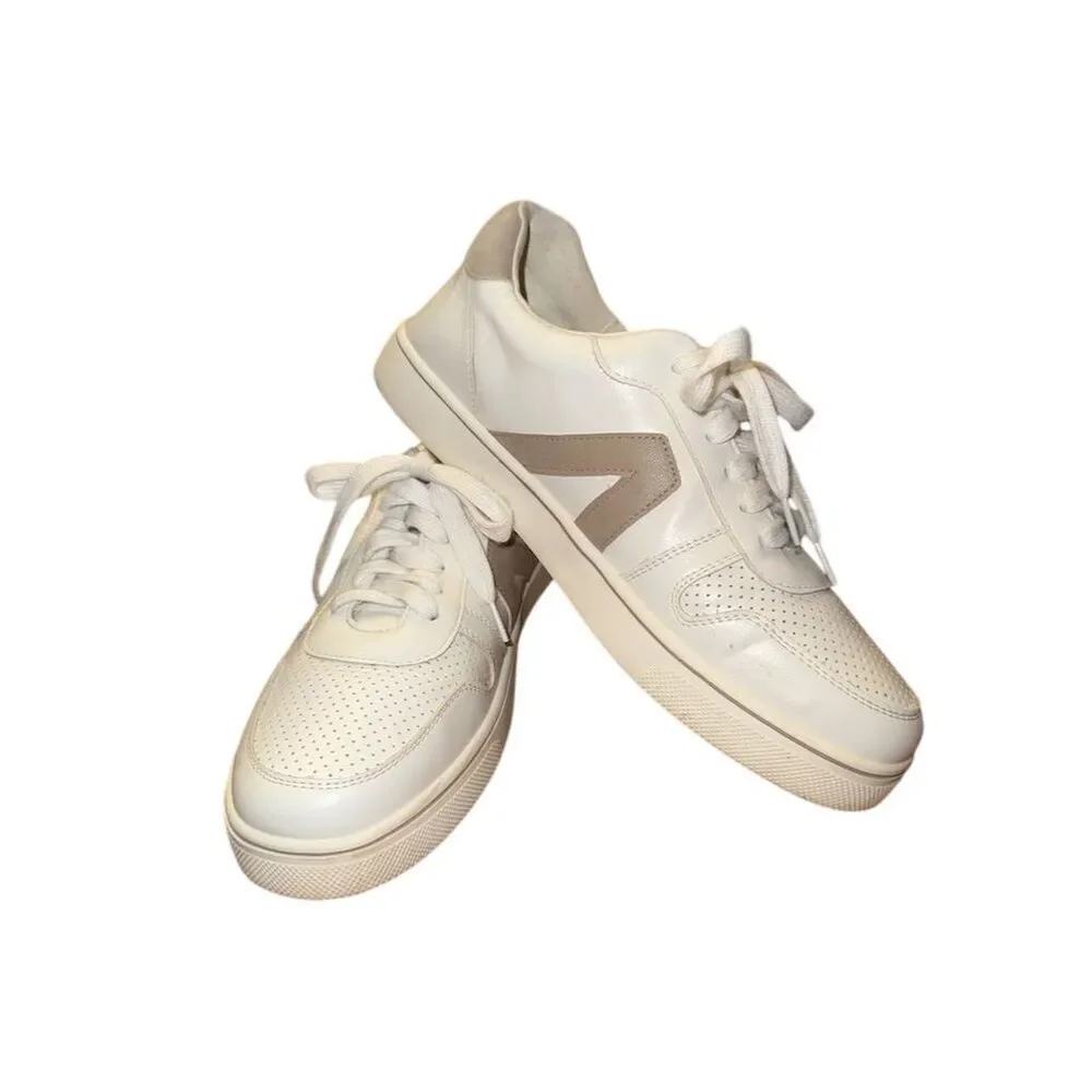 MIA Krew White Vegan Leather Sneakers Women's Size 9M